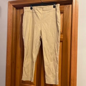 Chico’s So Slimming Crops